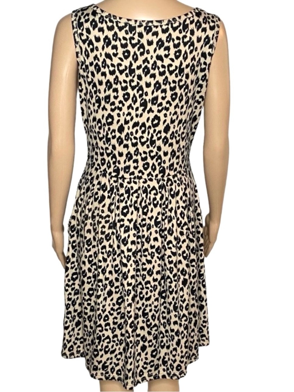 Cheeta print dress with pockets Sz.M - Picture 2 of 6
